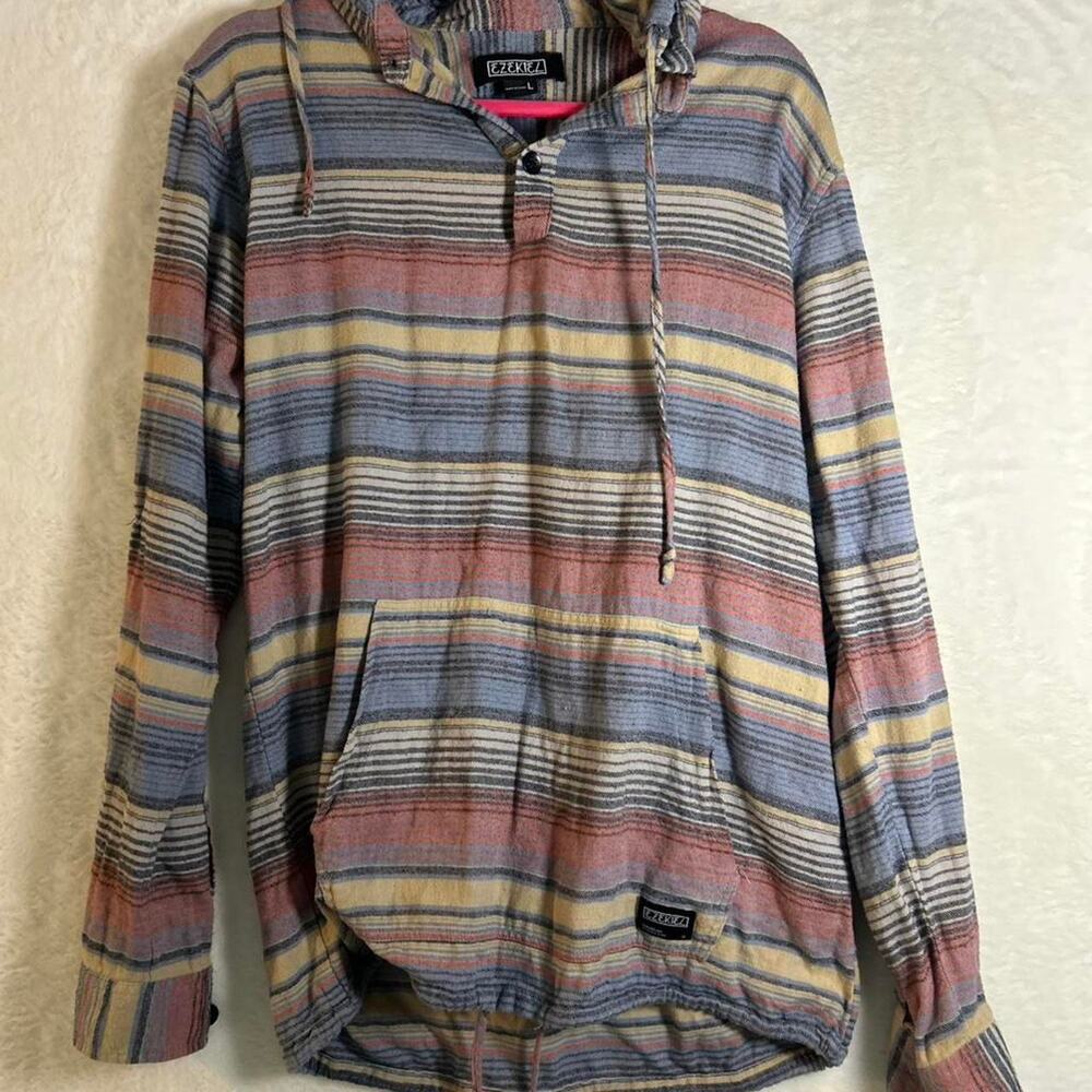 Ezekiel‎ multicoloured striped hoodie with pockets L